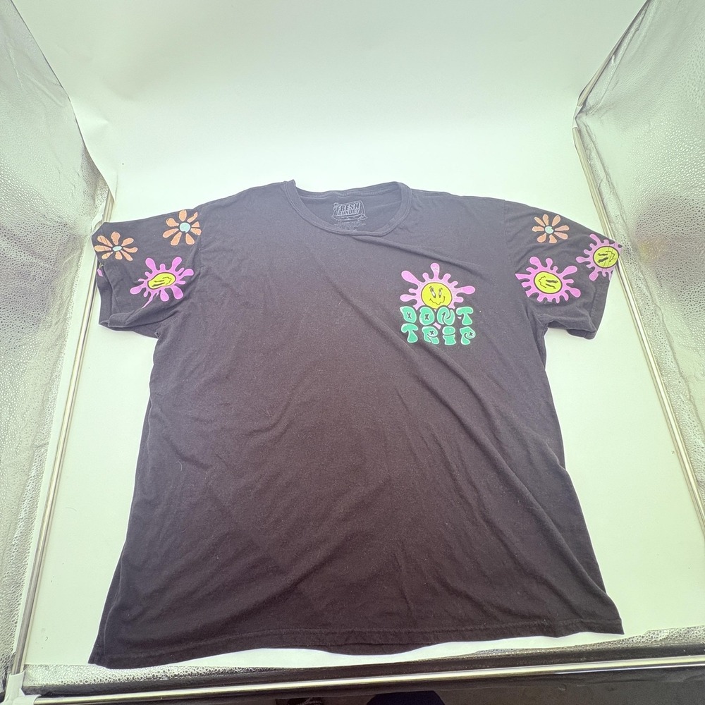Fresh Laundry Shirt Mens 4XL Black Don't Trip Smiley Mushroom Graphic Tee